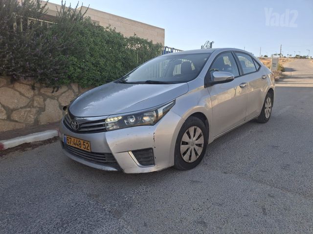 מודעת רכב טויוטה קורולה