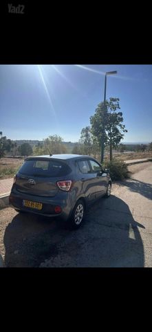 יונדאי i10