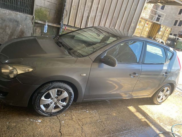 יונדאי i30