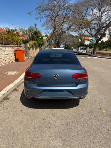 פולקסווגן פאסאט