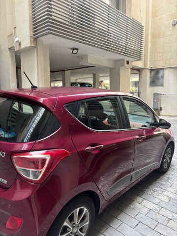 יונדאי i10
