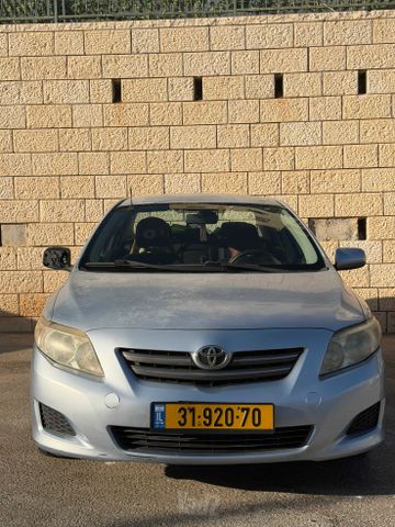 טויוטה קורולה