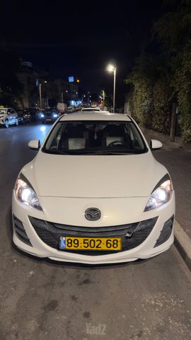 מודעת רכב מאזדה 3
