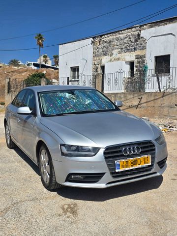 אאודי A4