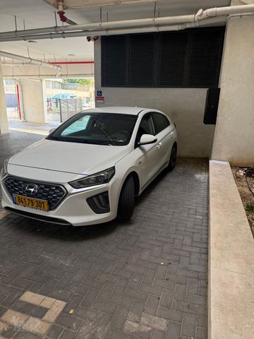 יונדאי איוניק