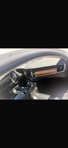 וולוו S90