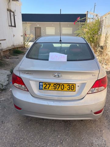 יונדאי אקסנט i25