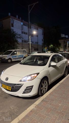 מאזדה 3