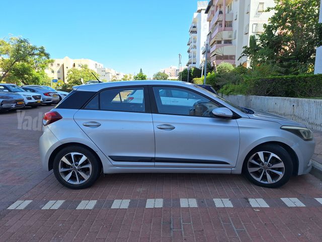 מודעת רכב יונדאי i20
