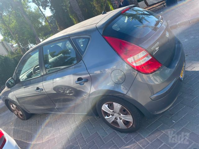 יונדאי i30