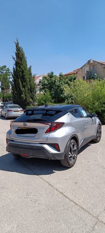 טויוטה C-HR