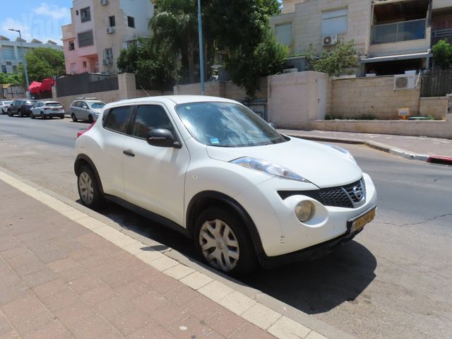 מודעת רכב ניסאן ג'וק