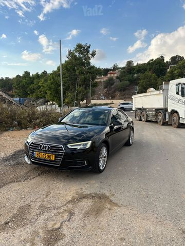אאודי A4