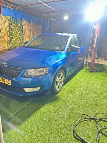 סקודה אוקטביה