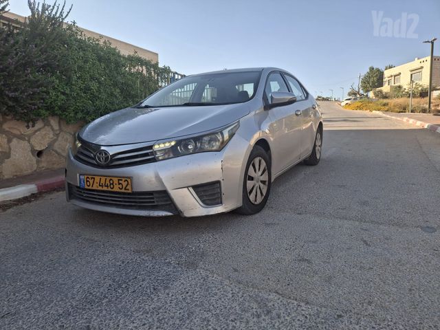 טויוטה קורולה