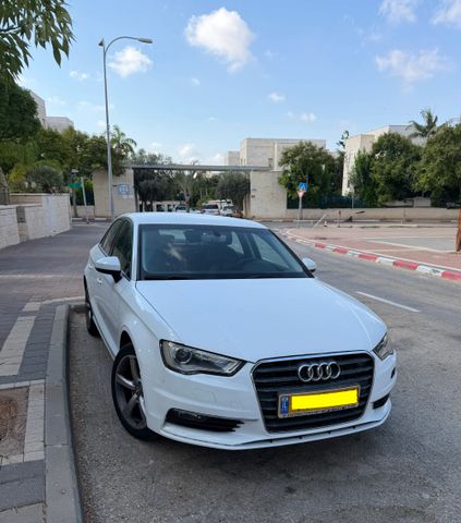 מודעת רכב אאודי A3