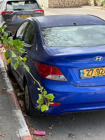 יונדאי אקסנט i25