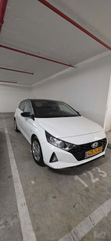 יונדאי i20
