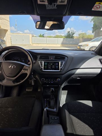 יונדאי i20