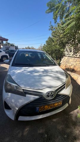 מודעת רכב טויוטה יאריס