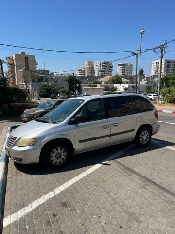 קרייזלר וויאג'ר