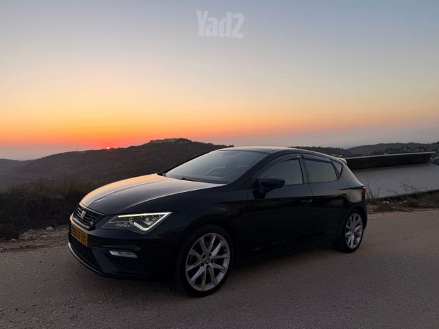 מודעת רכב סיאט לאון