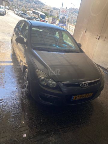 יונדאי i30