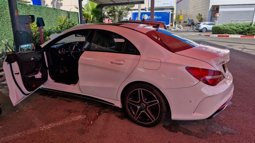 מרצדס-בנץ CLA