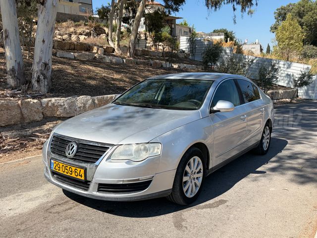 פאסאט Comfortline אוט׳ בנזין סדאן 4 דל 1.8 (160 כ״ס) [2008-2010]