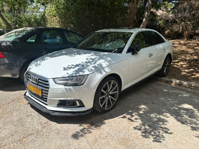 אאודי A4