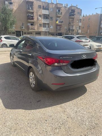 יונדאי I35