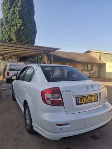 סוזוקי SX4
