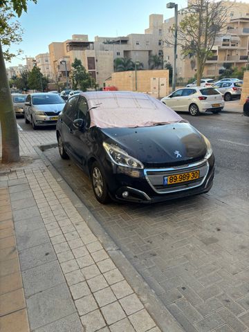 מודעת רכב פיג'ו 208