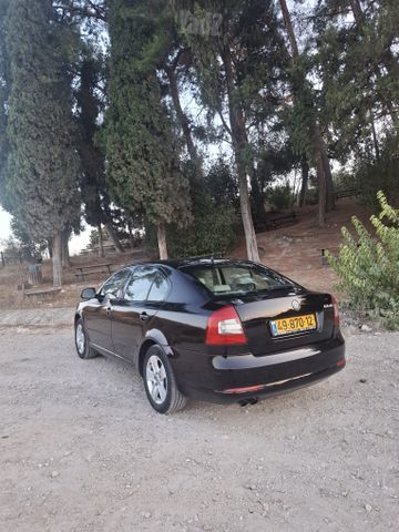 סקודה אוקטביה
