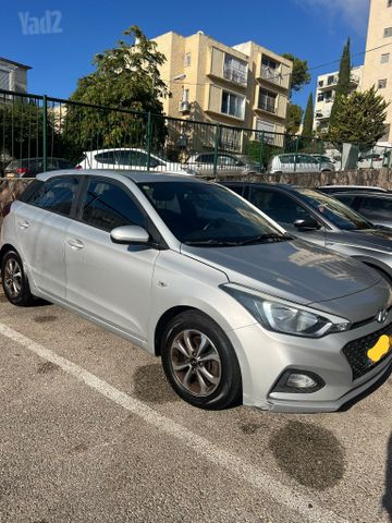 יונדאי i20