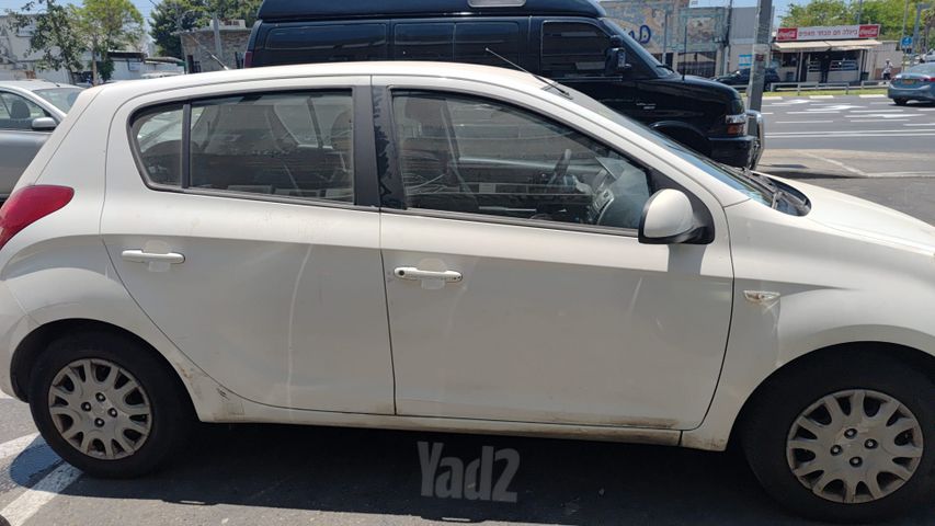 מודעת רכב יונדאי i20