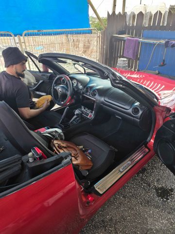 מאזדה MX-5