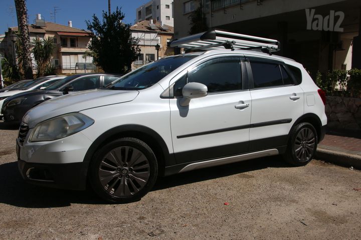 מודעת רכב סוזוקי קרוסאובר
