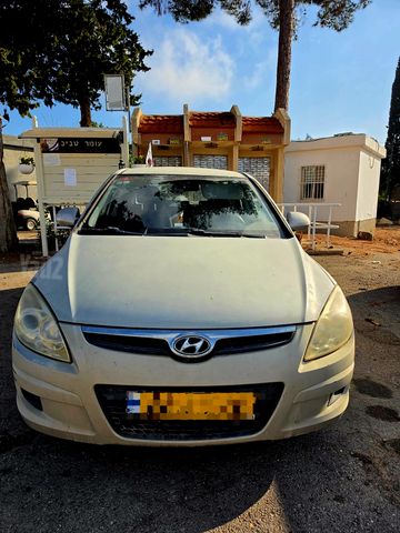 יונדאי i30