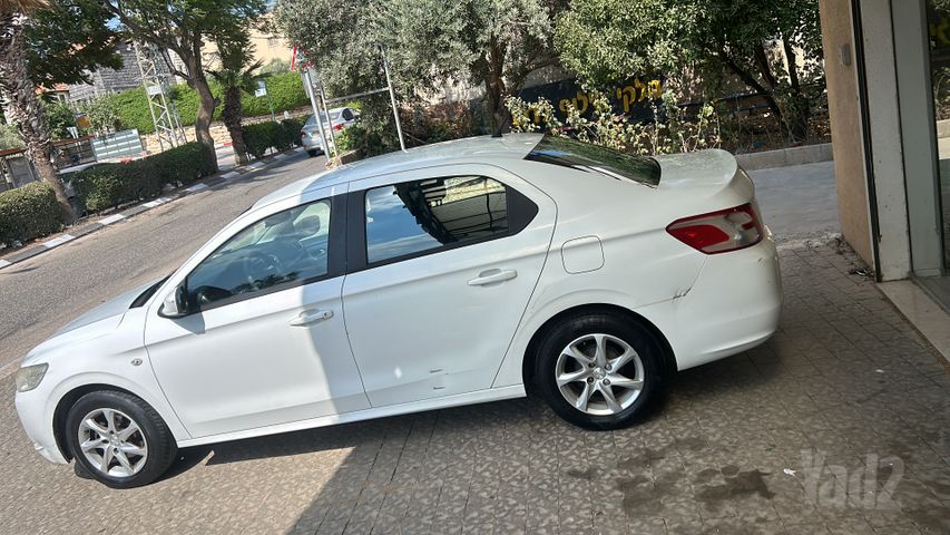 פיג'ו 301