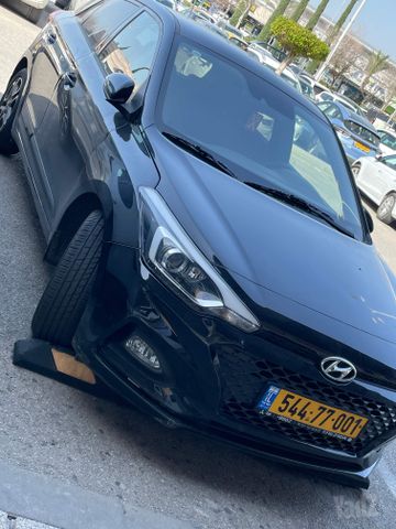 מודעת רכב יונדאי i20