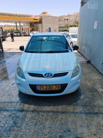 יונדאי i20