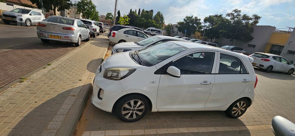 קיה פיקנטו