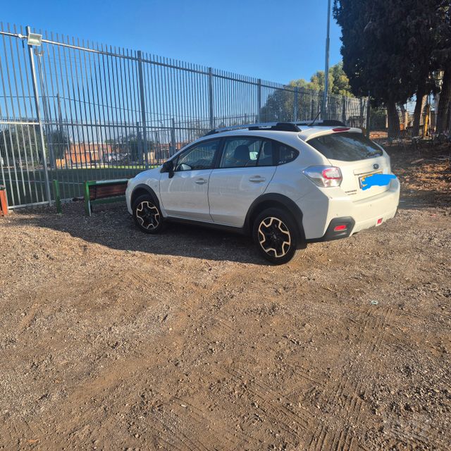 סובארו XV