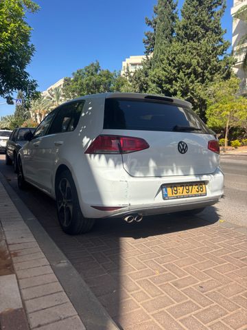 פולקסווגן גולף