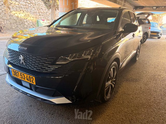 פיג'ו 3008