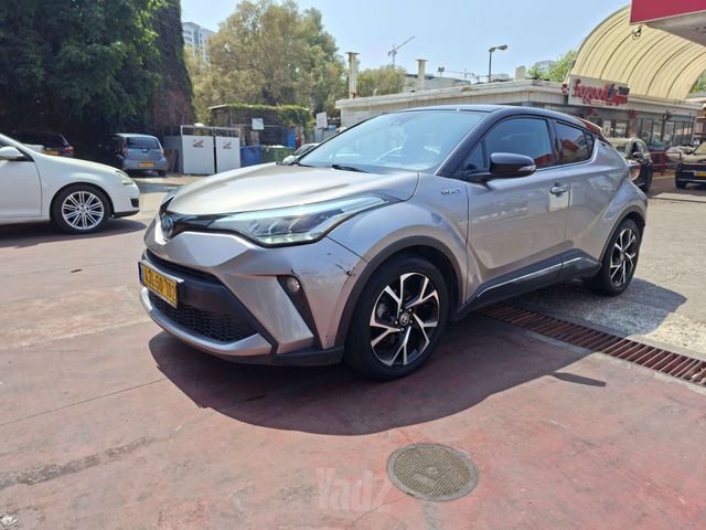 טויוטה C-HR