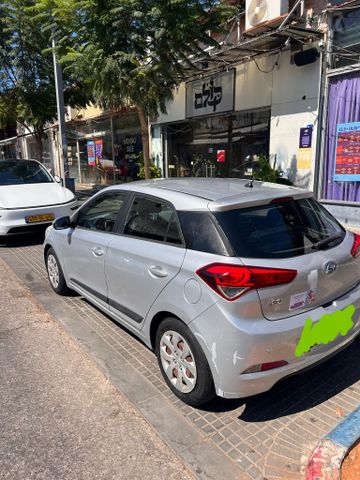 יונדאי i20