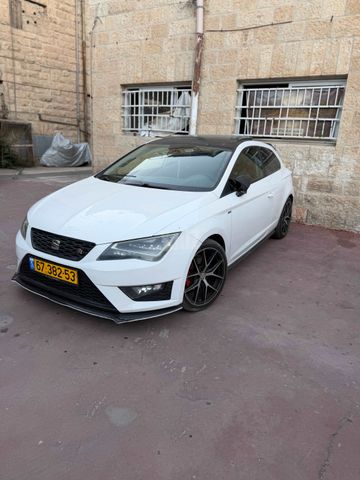 סיאט לאון