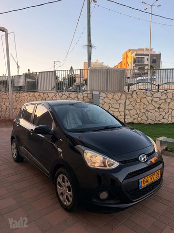 יונדאי i10